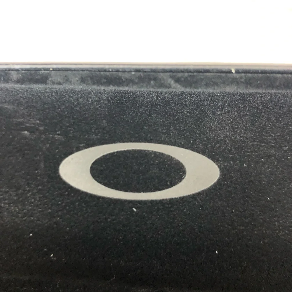 Oakley Sunglasses cases Set of 2 White large Black small